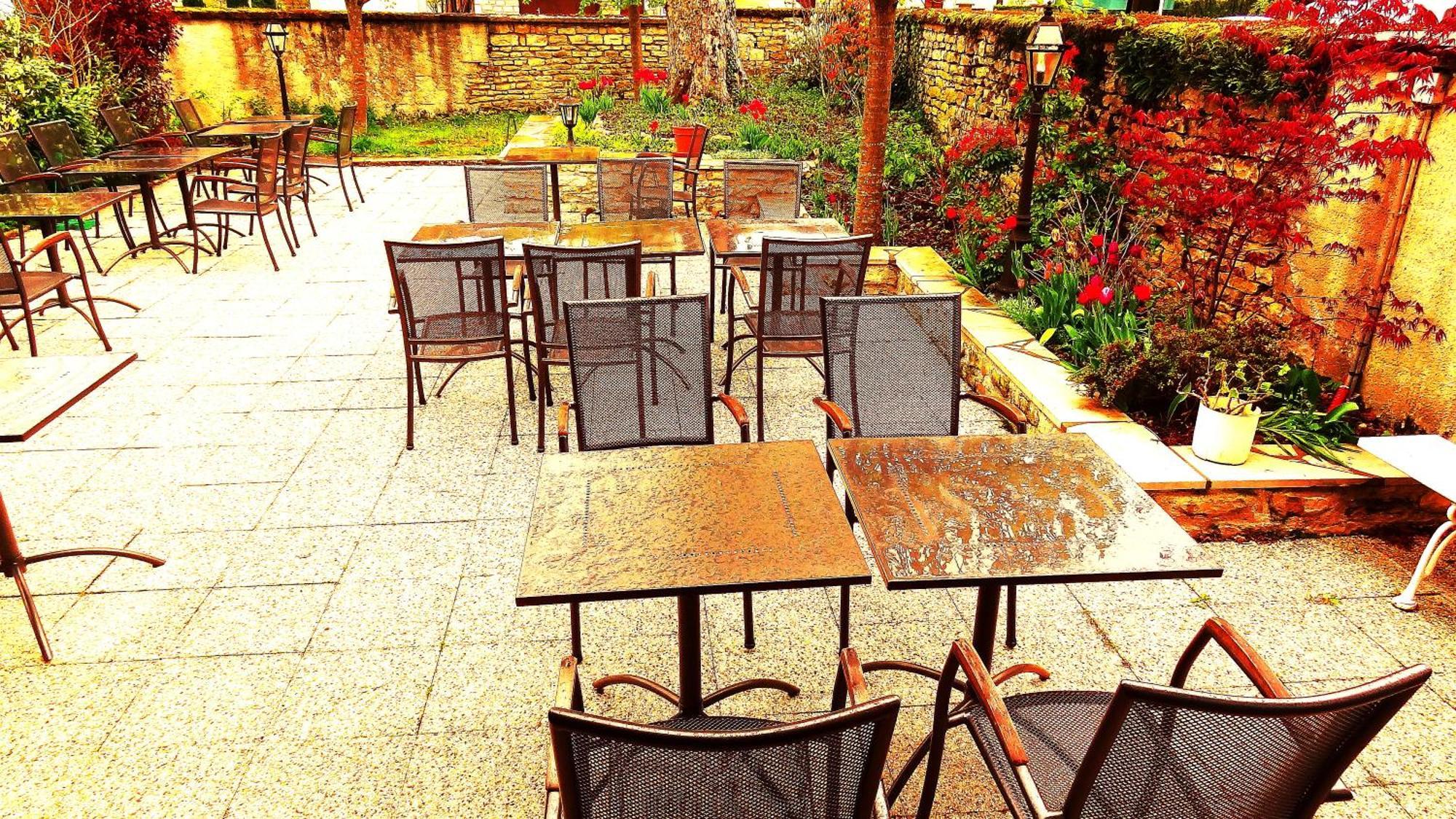 Logis Hotel Calisola Besancon - Soiree Etape Chalezeule المظهر الخارجي الصورة