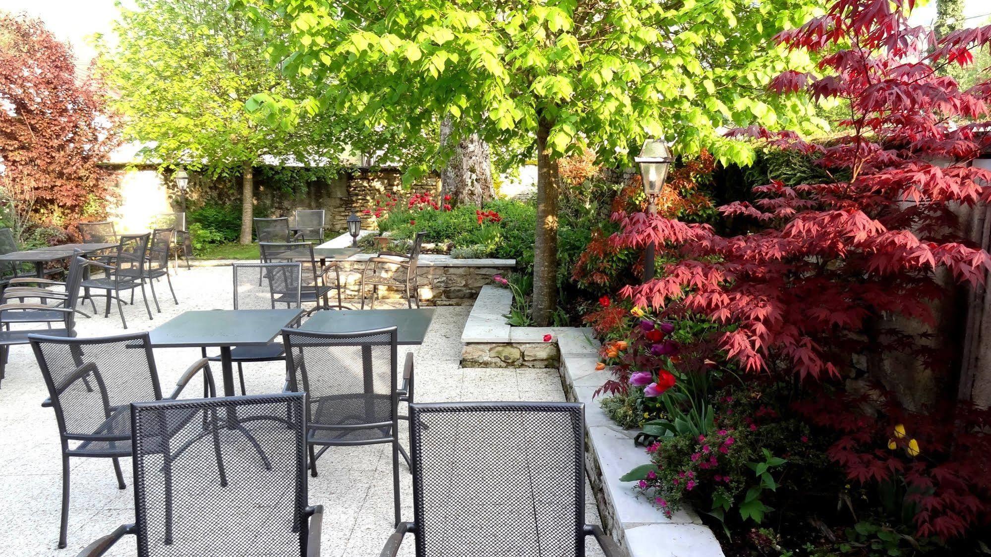 Logis Hotel Calisola Besancon - Soiree Etape Chalezeule المظهر الخارجي الصورة