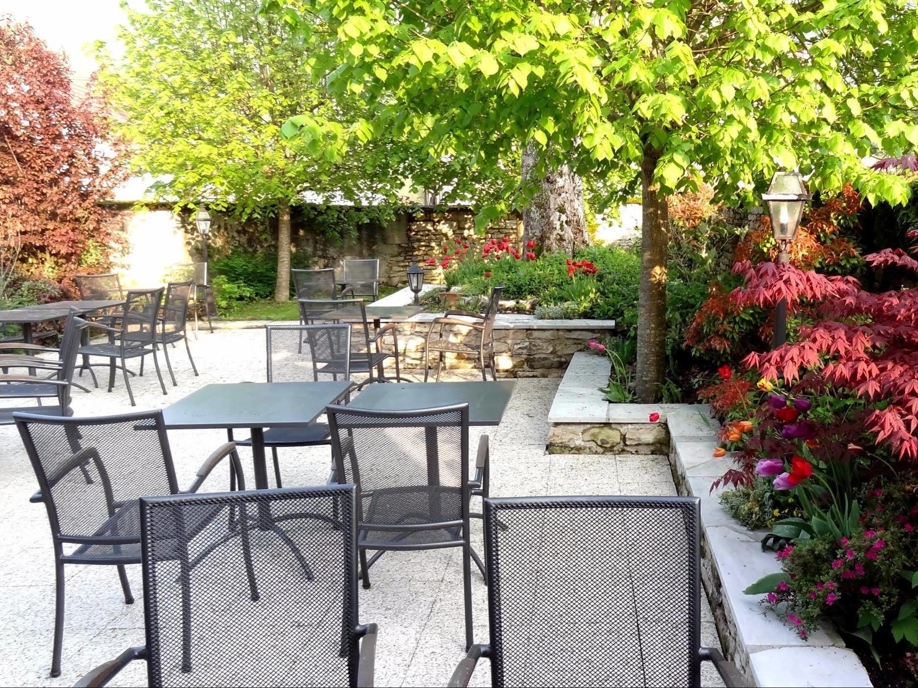 Logis Hotel Calisola Besancon - Soiree Etape Chalezeule المظهر الخارجي الصورة